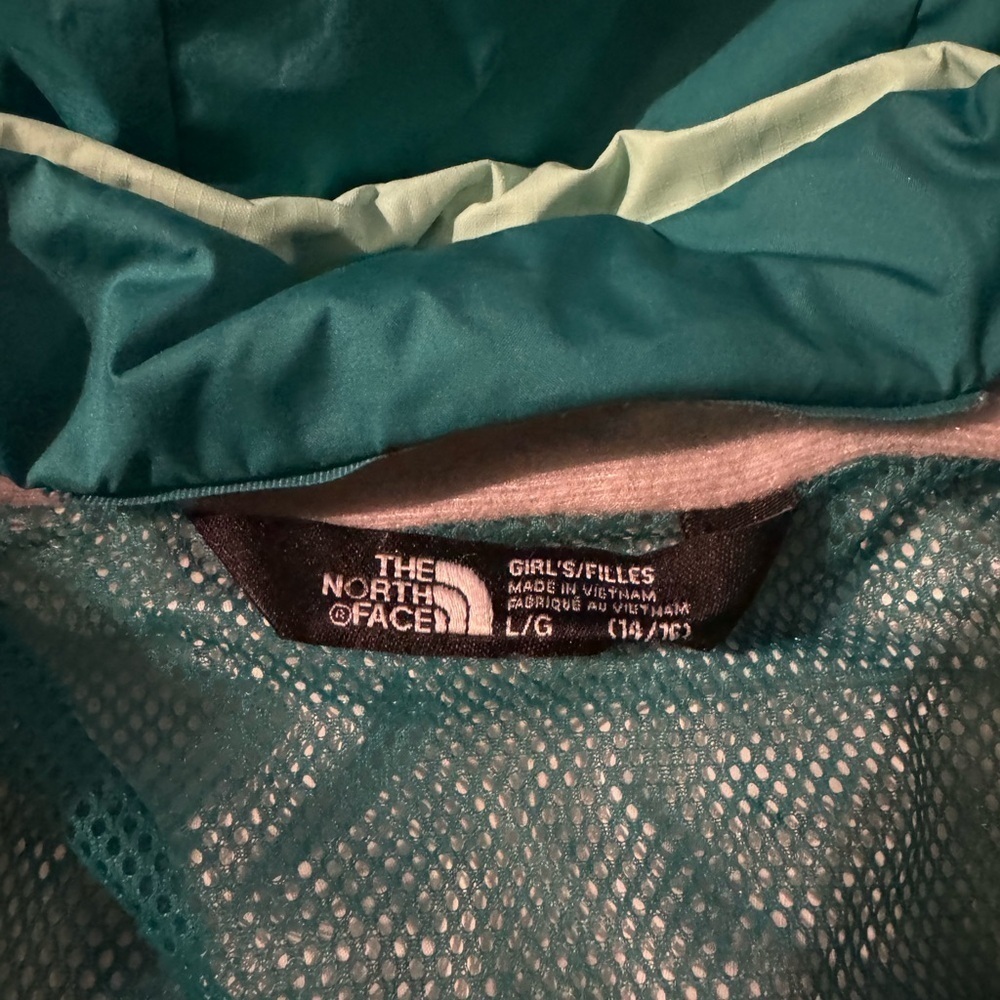 The North Face Girls' Warm Antora Rain Jacket - Picture 10 of 10